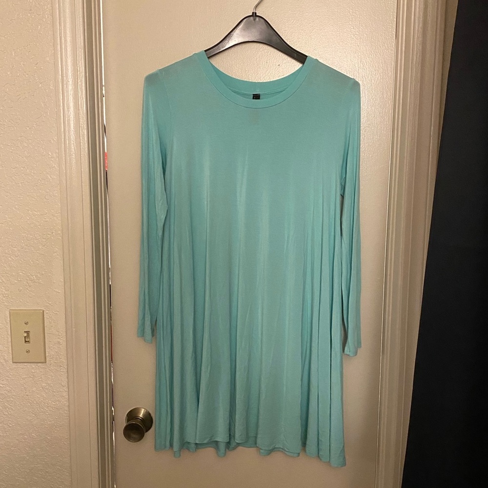 Light blue/teal dress